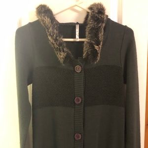 Cute boutique sweater!